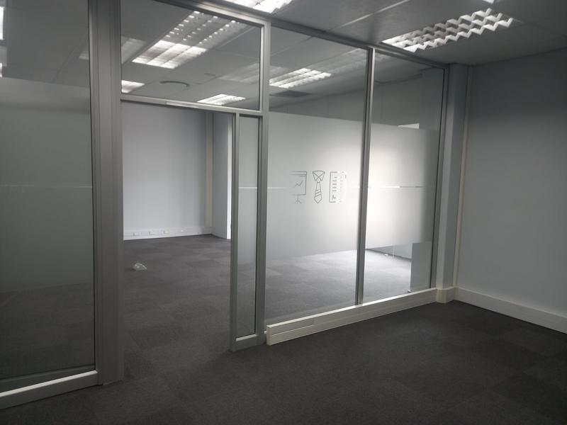 To Let commercial Property for Rent in Fairview Eastern Cape